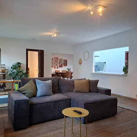 Dom wakacyjny De Volkswasserij, Woning Met Tuin *