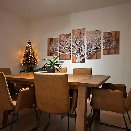 De Volkswasserij, Woning Met Tuin *